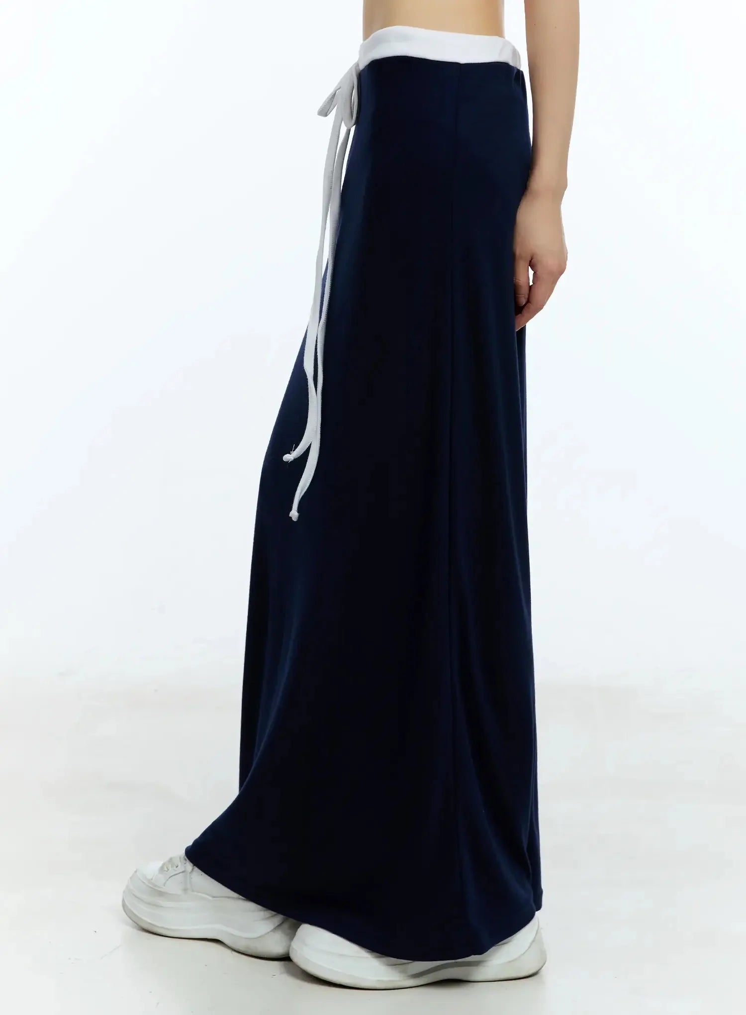 Two-Tone Comfy Maxi Skirt IU523