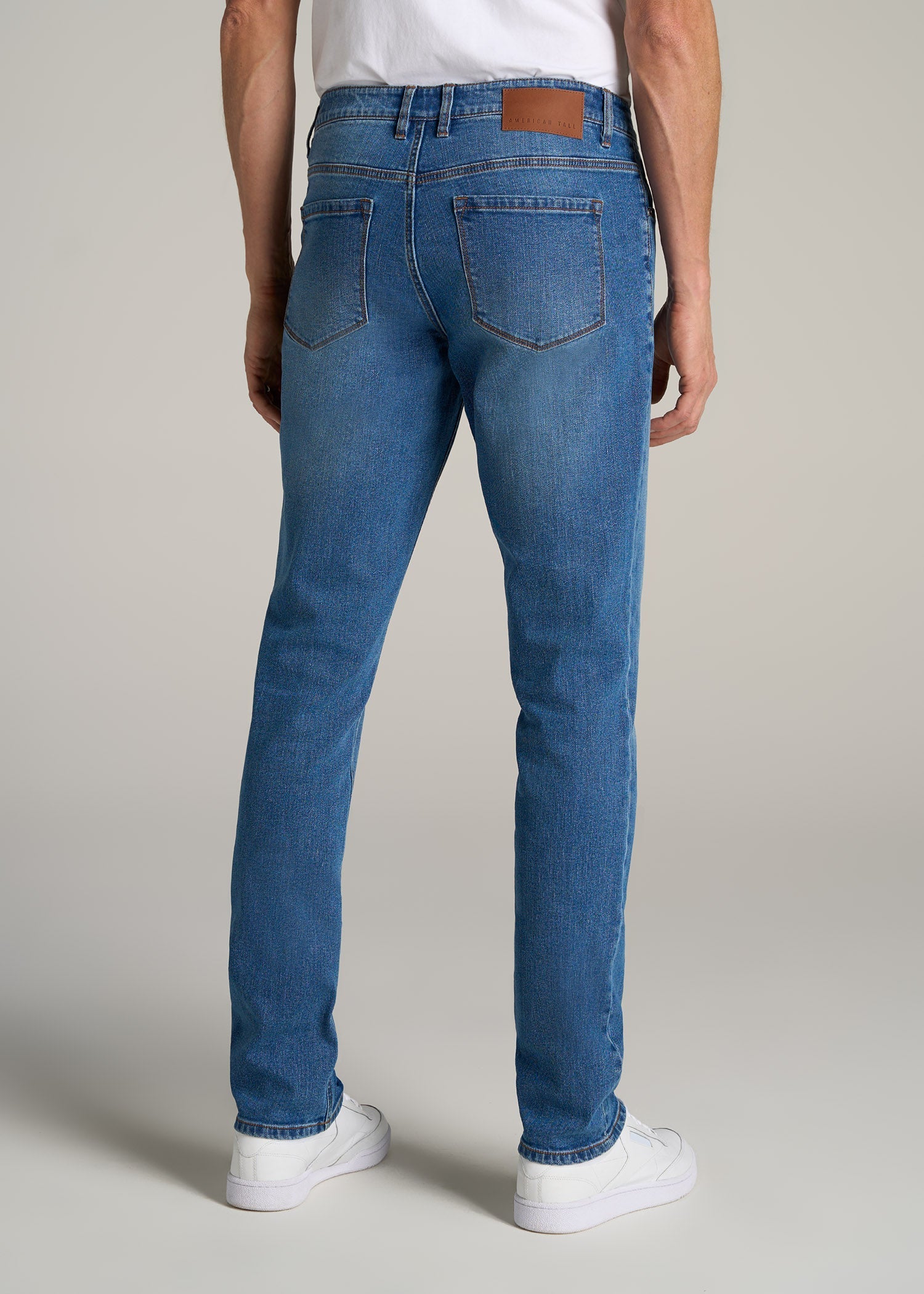 Carman TAPERED Jeans for Tall Men in Classic Mid Blue