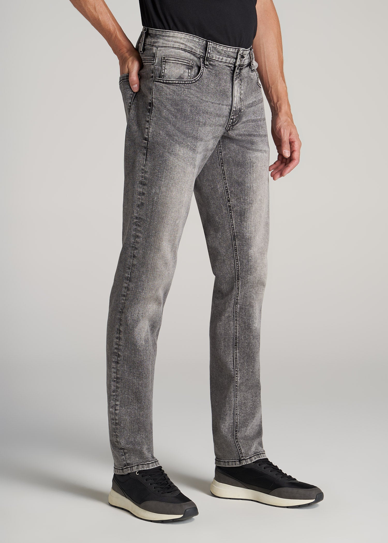 Carman TAPERED Jeans for Tall Men in Washed Faded Black