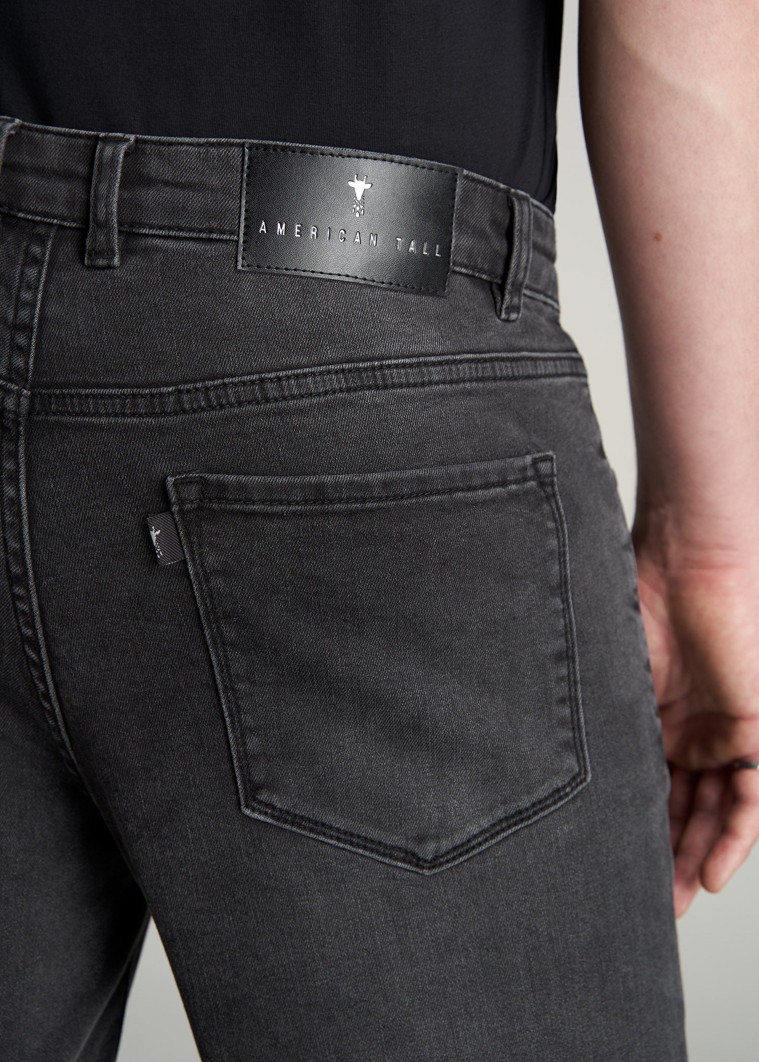 Carman TAPERED Jeans for Tall Men in Dark Smoke